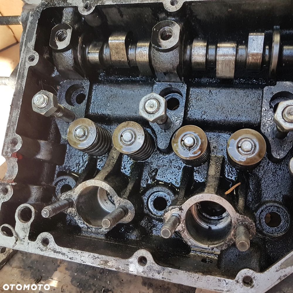 zawór sprężyna piesek zabezpieczenie uszczelka wtrysku świeca żarowa  z głowicy 9200841 aixam ligier baroder italcar focs lombardini yanmar microcar js jdm chatenet belier grecav diesel na części ldw 602 ldw 502 lombardini 9200463 traktorek koparka kubota Lombardini LDW502 Focs , LDW502 Progress , LDW502 Euro4 Progress mam wszystkie części - 8