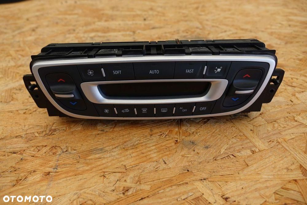 PANEL NAWIEWU KLIMATYZACJU RENAULT MEGANE III 2012 275100007R - 3
