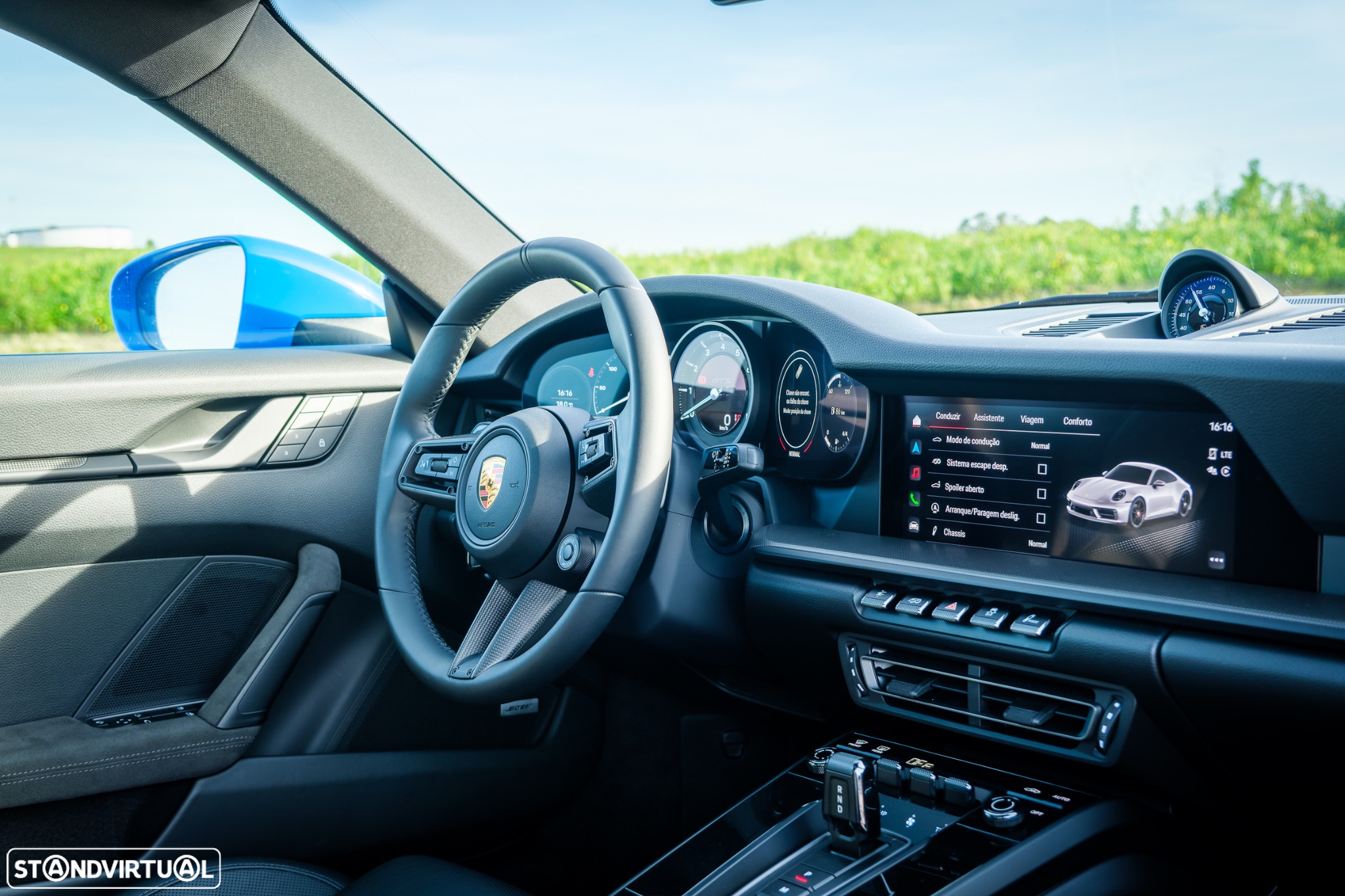 Porsche 911 (992) Carrera 4 GTS PDK - 8