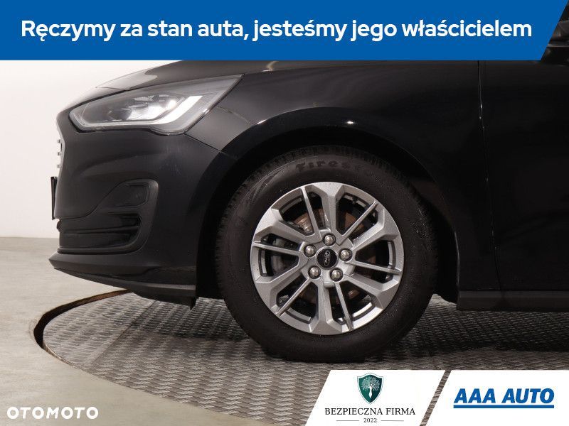 Ford Focus SW - 17