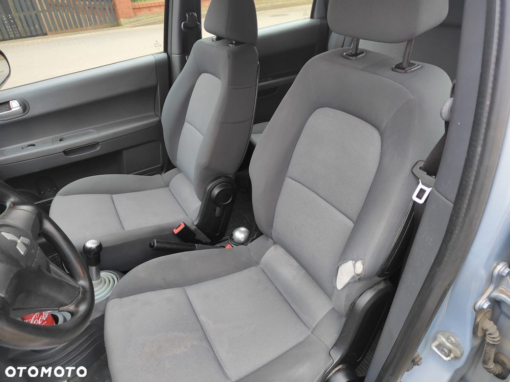 Mitsubishi Colt 1.1 Inform MY08 - 10