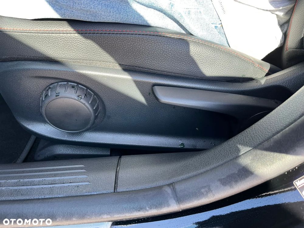 Mercedes-Benz CLA 200 AMG Line 7G-DCT - 15