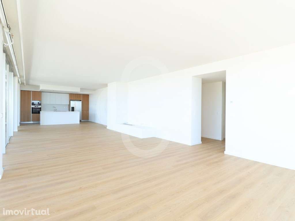 Penthouse T4 com vista deslumbrante em condomínio privado no Belas ... - Grande imagem: 4/40