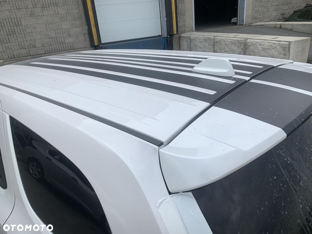Dodge Durango - 9
