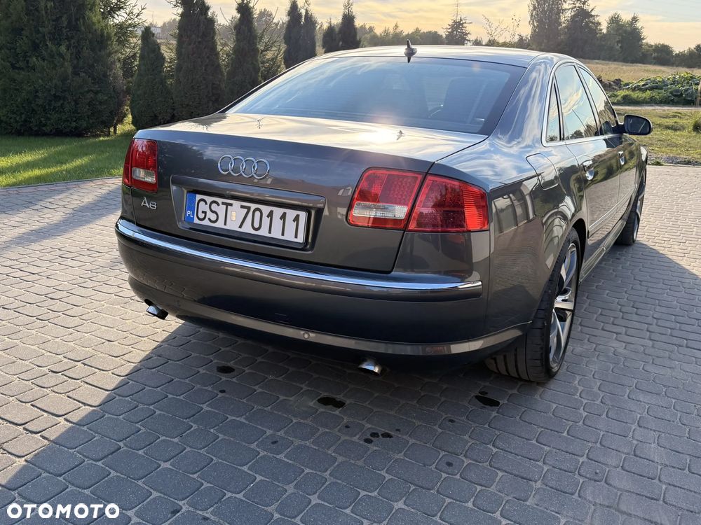 Audi A8 4.2 TDI Quattro - 11