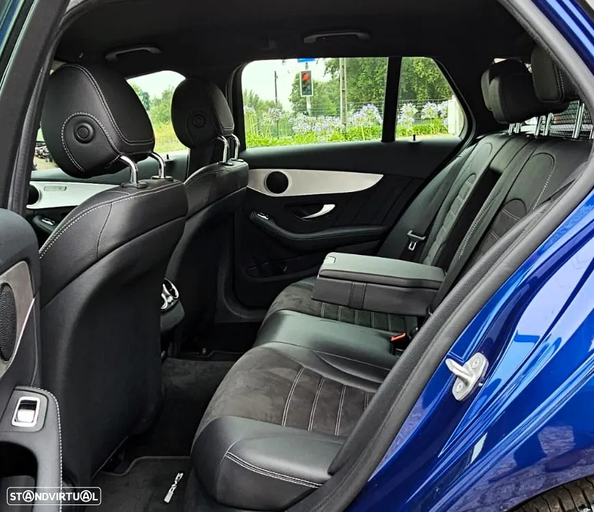 Mercedes-Benz C 300 de AMG Line - 21