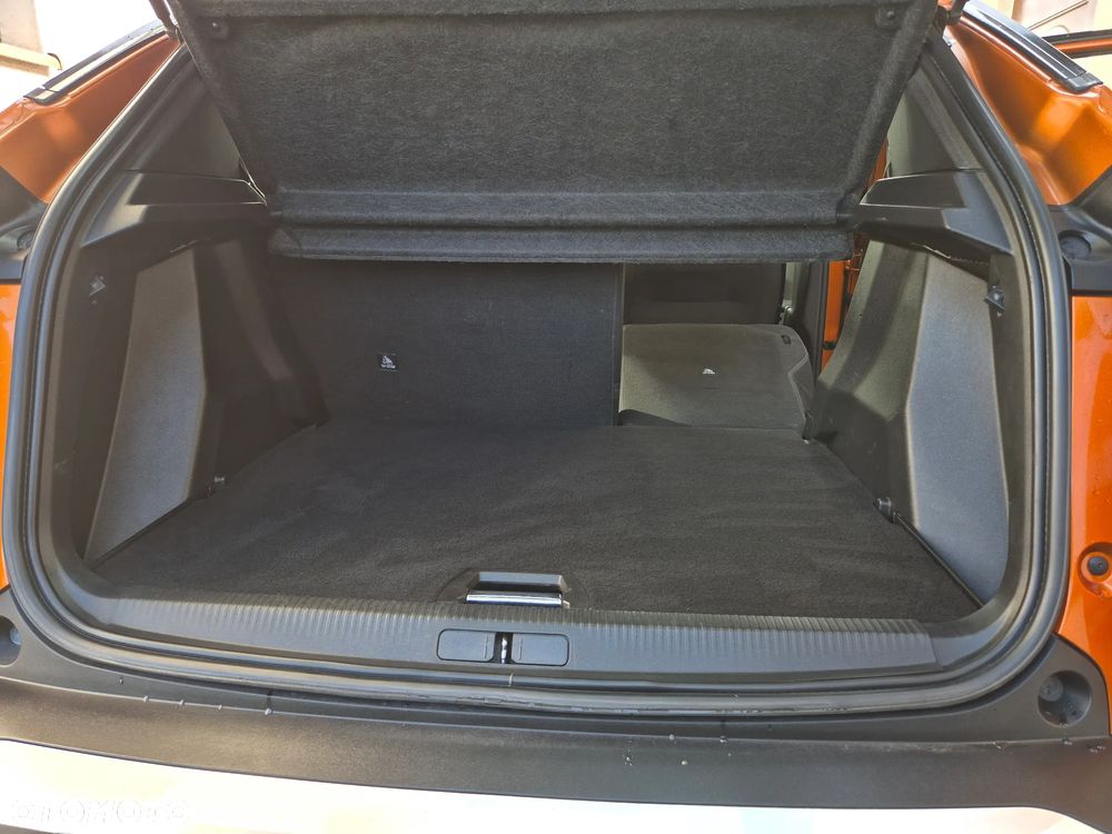 Peugeot 2008 BlueHDi 110 Active Pack - 27