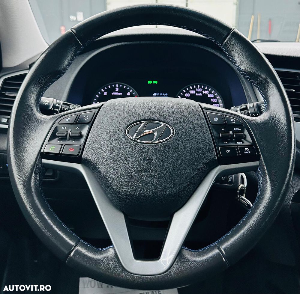 Hyundai Tucson blue 1.7 CRDi 2WD Passion Plus - 31
