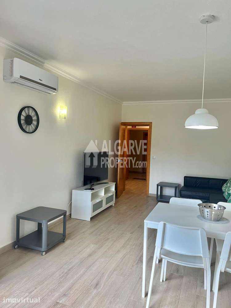 Apartamento T1 renovado a 300mts da praia de Vilamoura - Grande imagem: 3/13