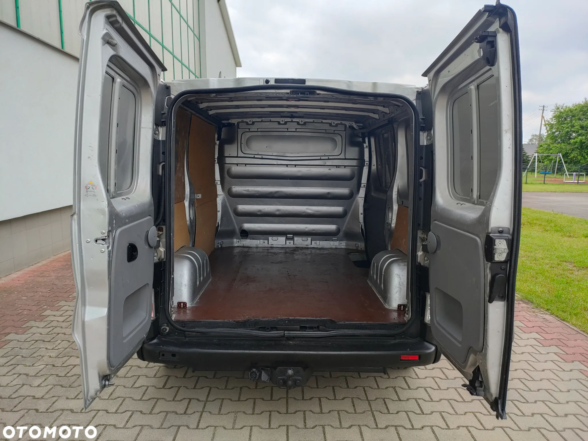 Opel Vivaro - 20
