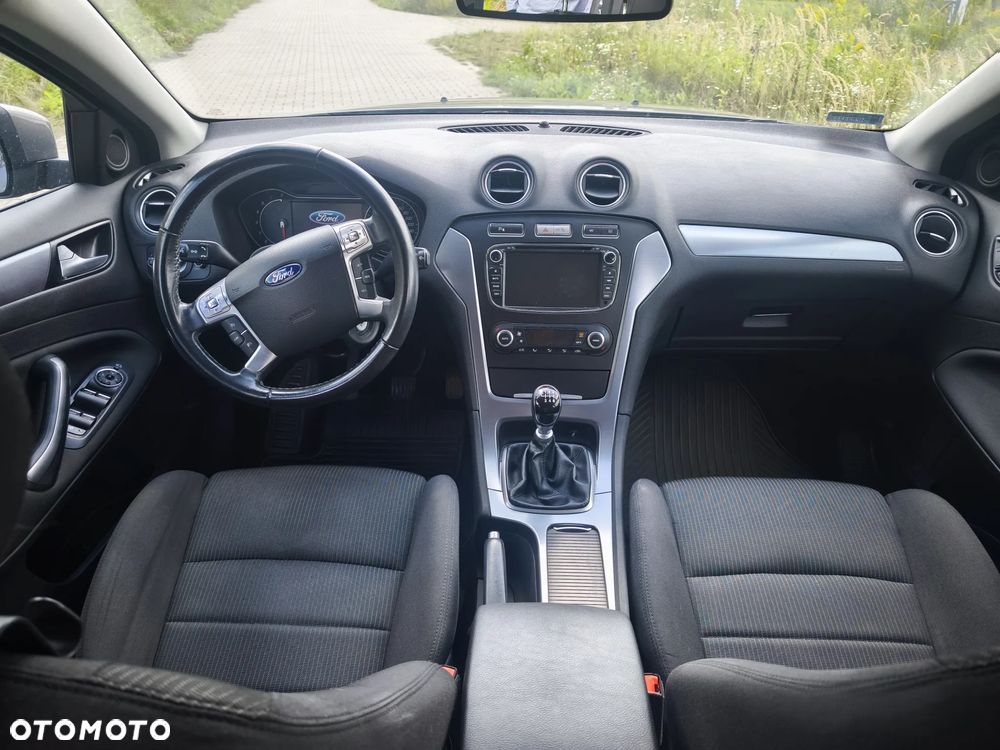 Ford Mondeo 1.6 T Titanium - 9