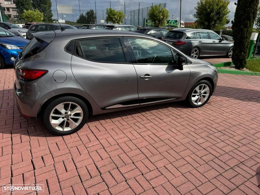 Renault Clio 0.9 TCe Limited - 15