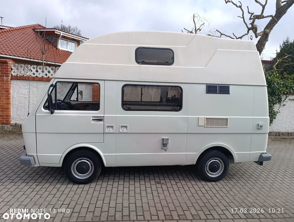 Volkswagen LT - 9