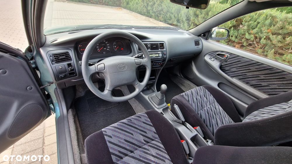 Toyota Corolla - 14