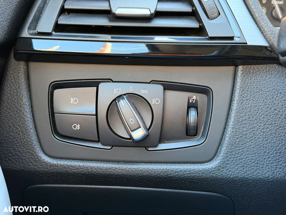 BMW Seria 4 418d Aut. Sport Line - 24