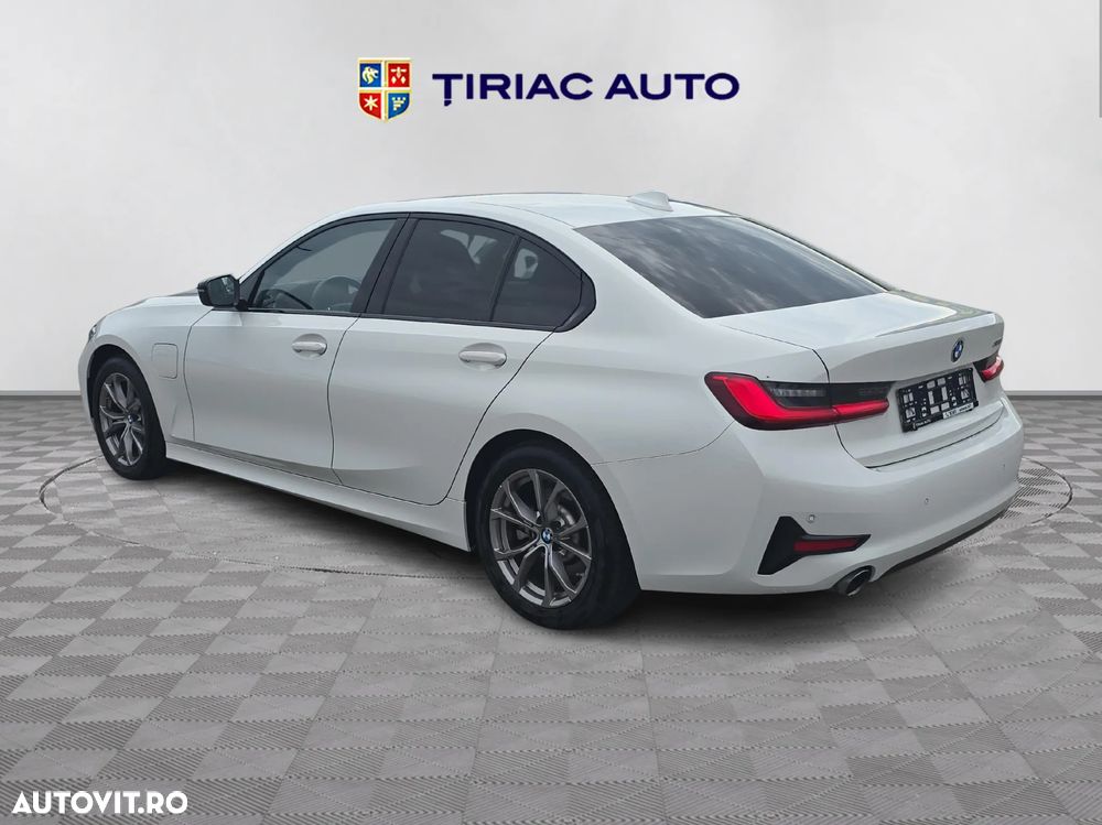 BMW Seria 3 - 3