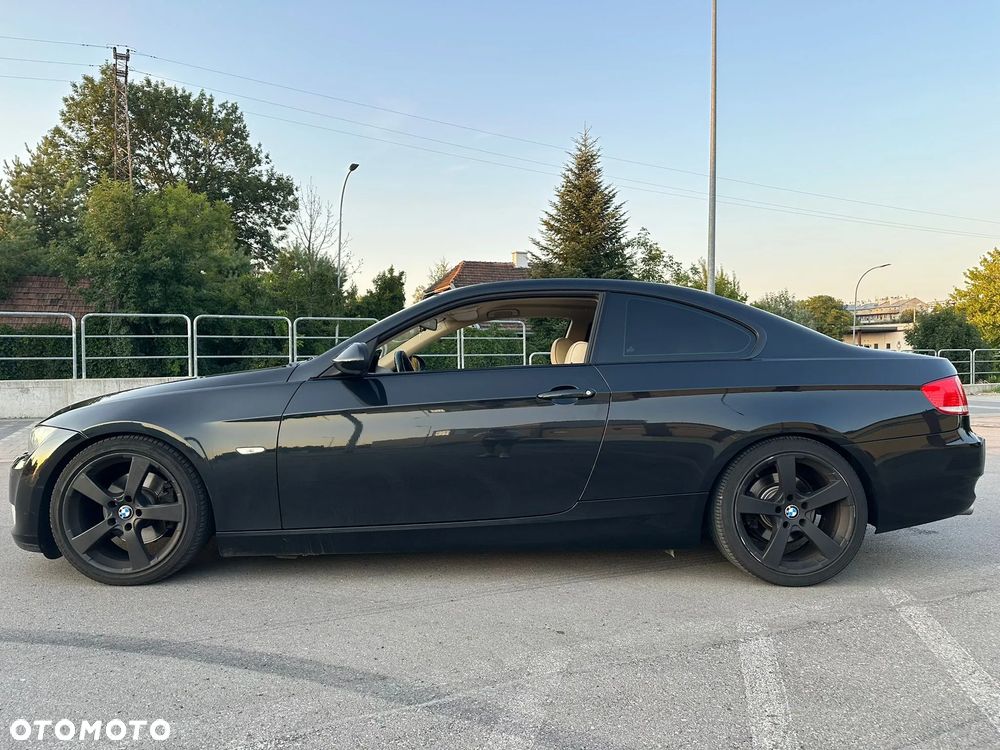 BMW Seria 3 320d Coupe - 7