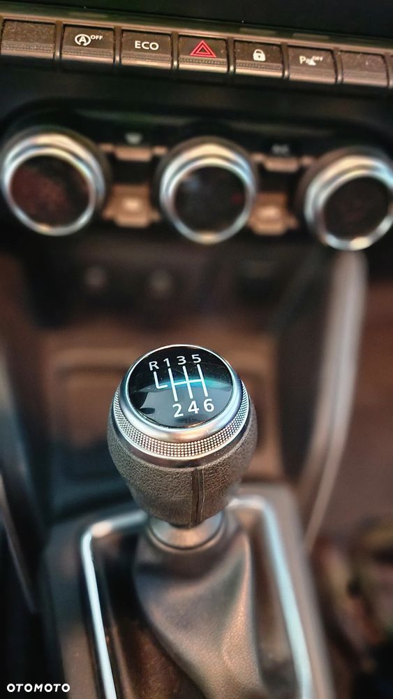 Dacia Duster 1.0 TCe Prestige - 6