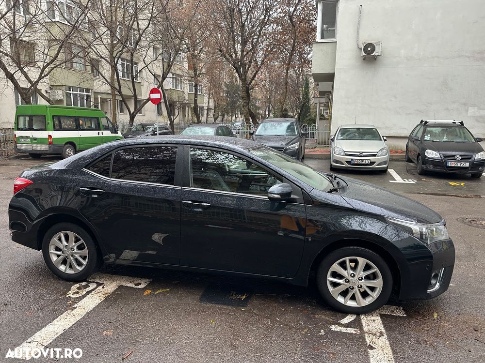 Toyota Corolla 1.4 D-4D Sol - 8