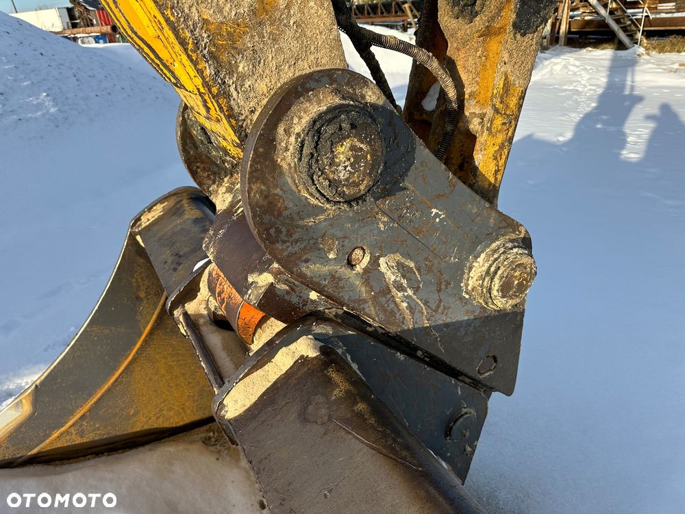 Komatsu PC 210 LC-11 - 17
