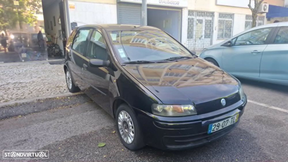 Fiat Punto 1.2 16V ELX - 2