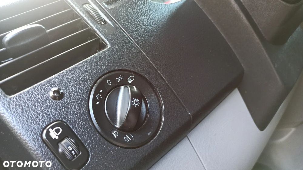 Volkswagen CRAFTER Sprinter - 18