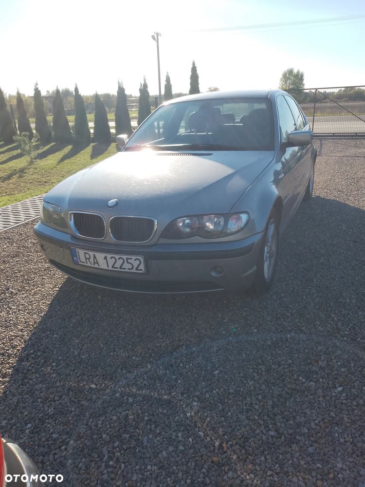 BMW Seria 3 318d - 4