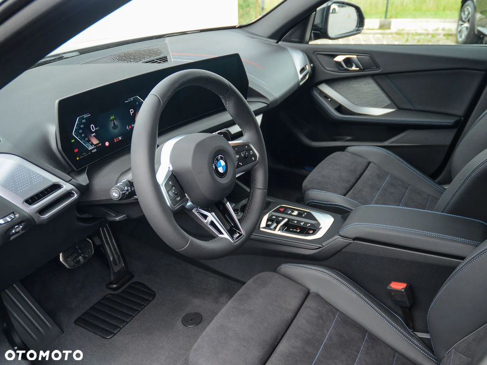 BMW Seria 2 220 mHEV - 12