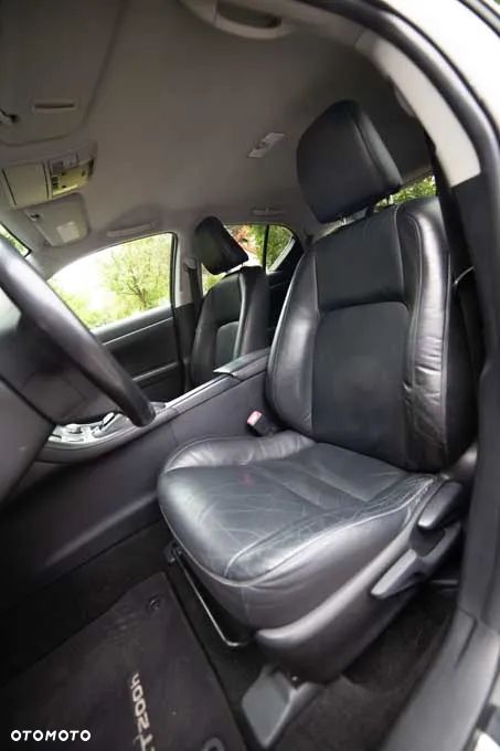 Lexus CT 200h Impression Line - 13