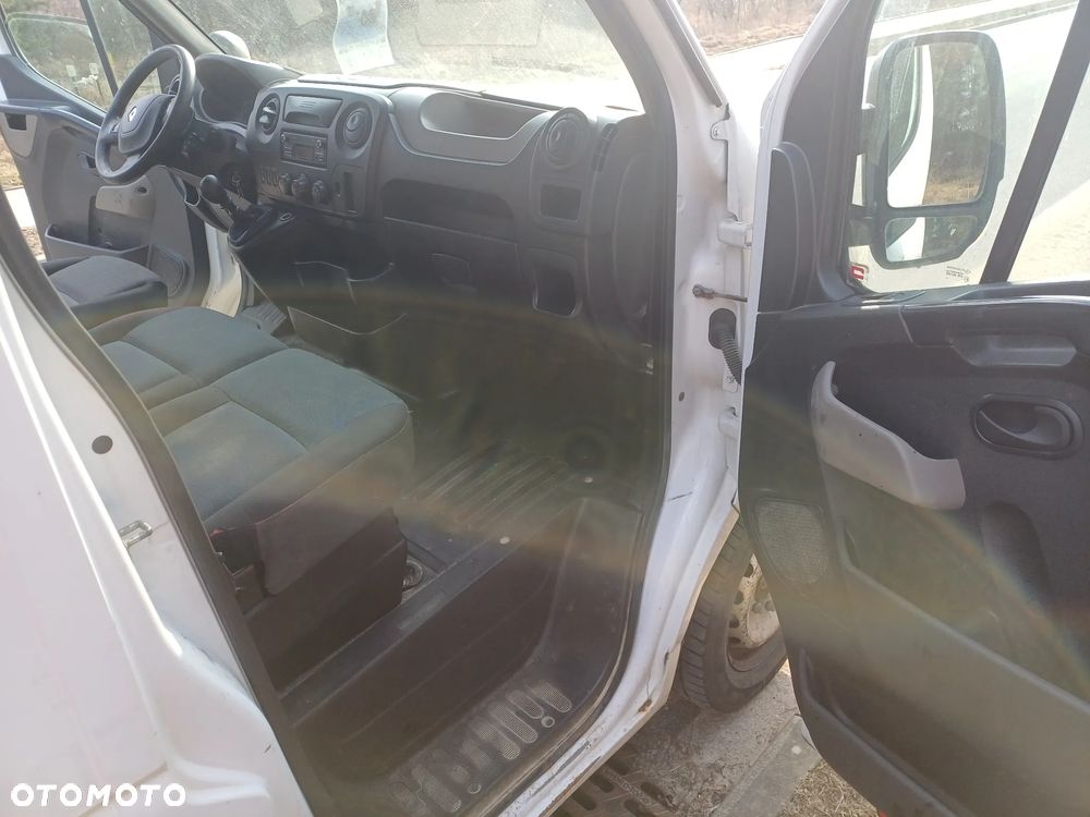 Renault Master - 9
