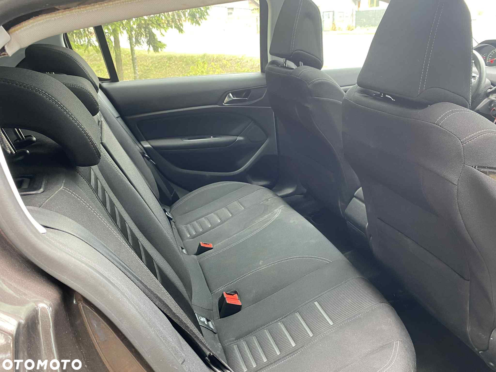 Peugeot 308 125 THP Allure - 16