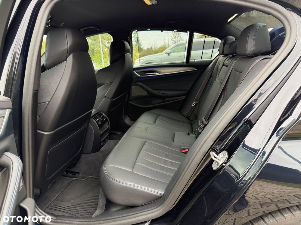 BMW Seria 5 - 10