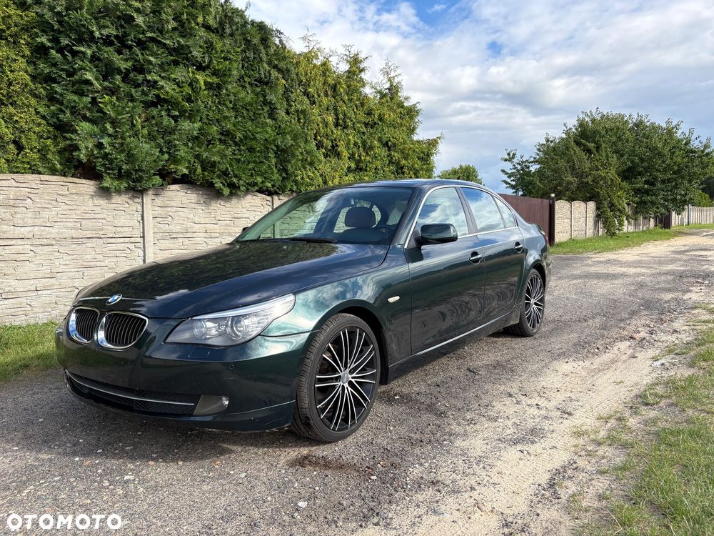 BMW Seria 5 523i Edition Exclusive - 2