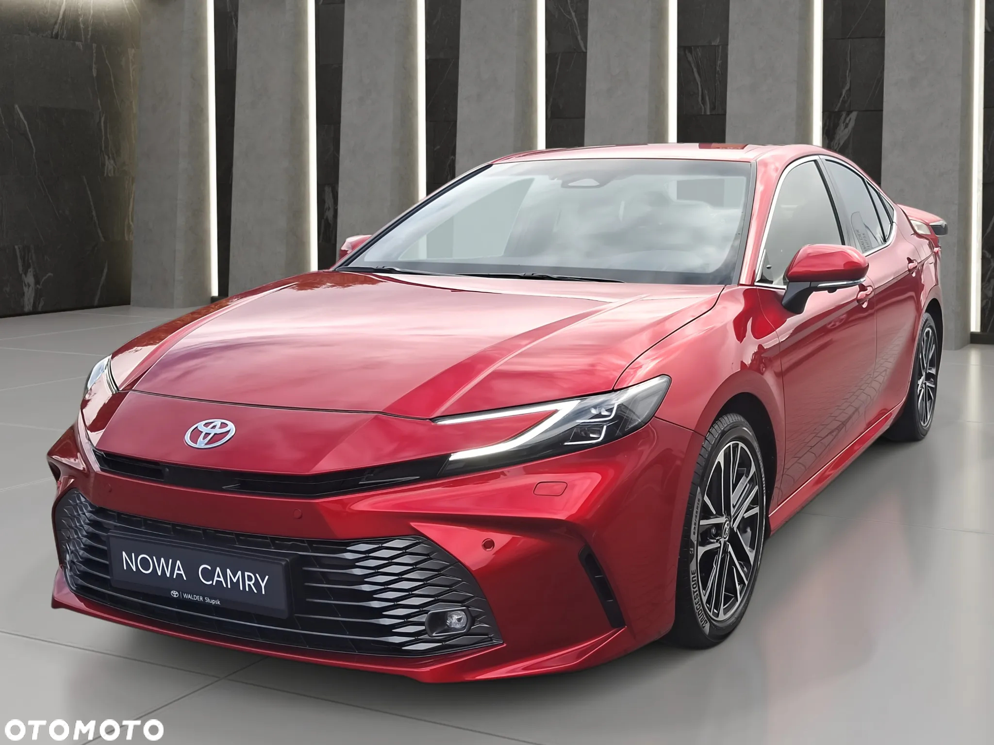 Toyota Camry 2.5 Hybrid Dynamic Force Executive e-CVT - 3