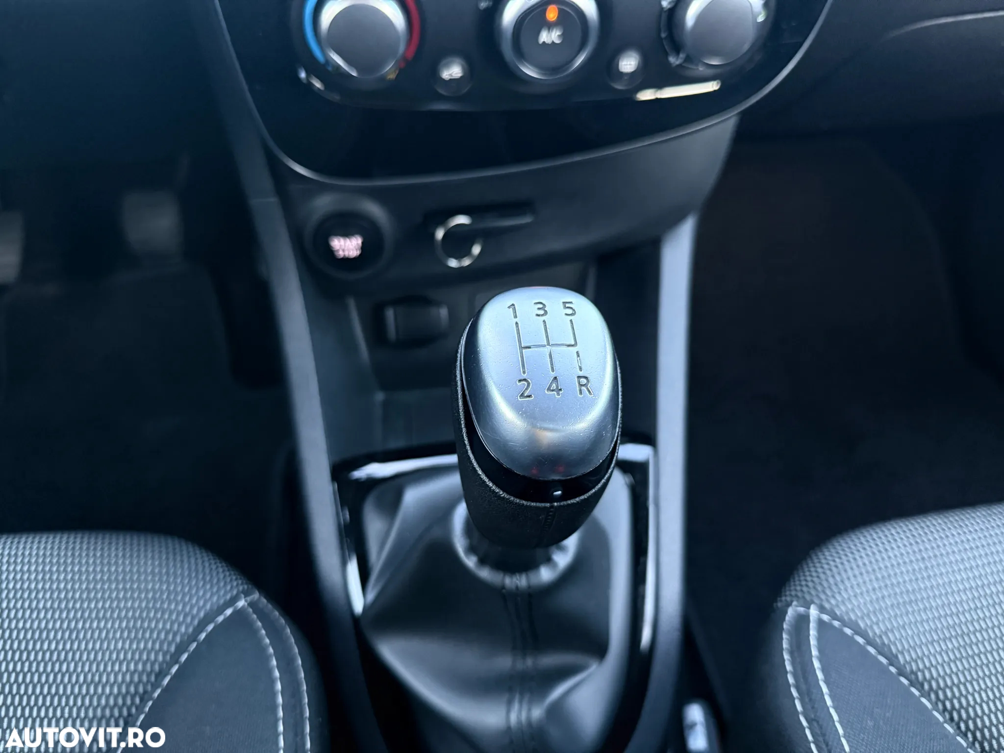 Renault Clio Grandtour Energy TCe 90 Business - 31