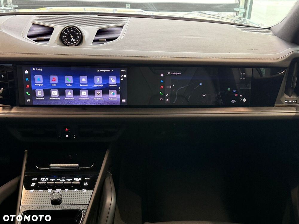 Porsche Cayenne - 24