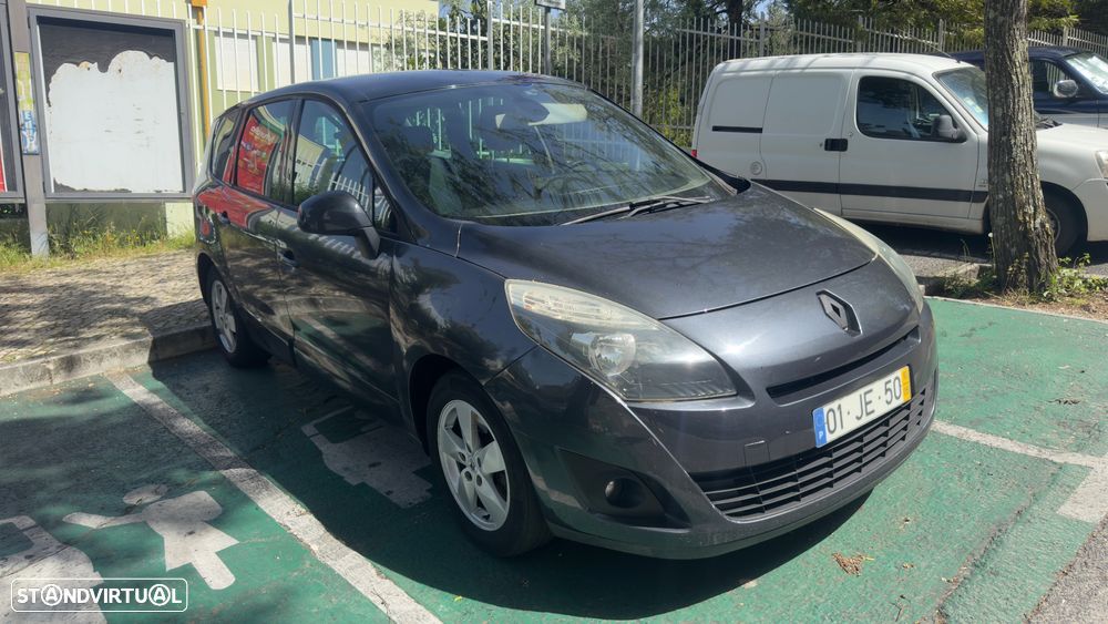 Renault Grand Scénic 1.5 dCi Luxe 7L - 2