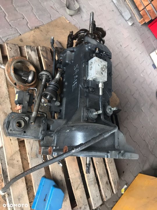 skrzynia Massey Lamborghini Same sadowniczy