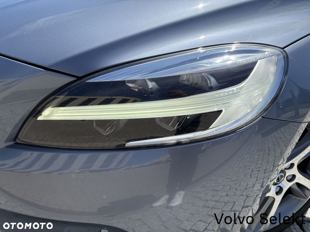 Volvo V40 - 9