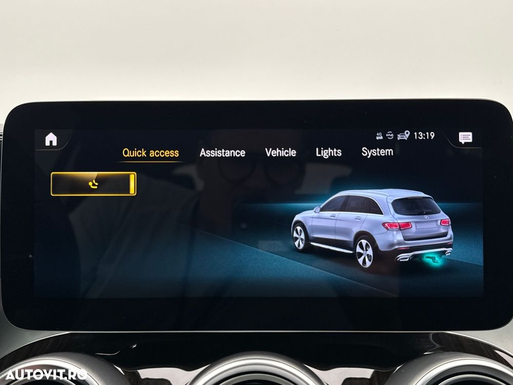 Mercedes-Benz GLC 300 e 4MATIC - 12