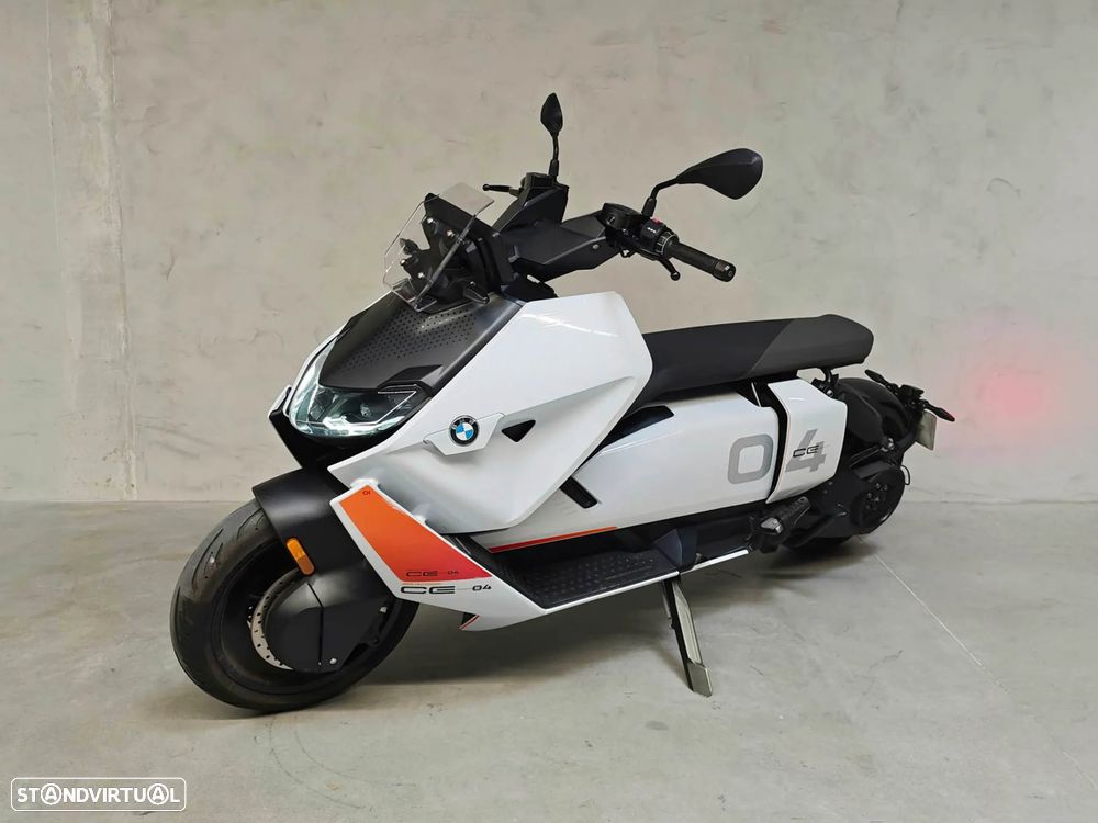 BMW CE 04 - 4