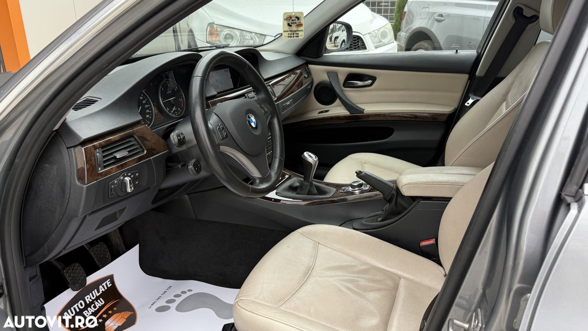 BMW Seria 3 - 12