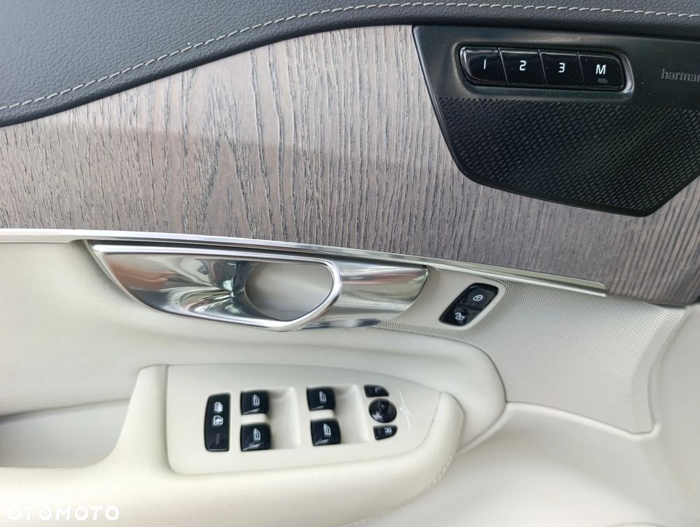 Volvo XC 90 B6 B AWD Geartronic Inscription - 10