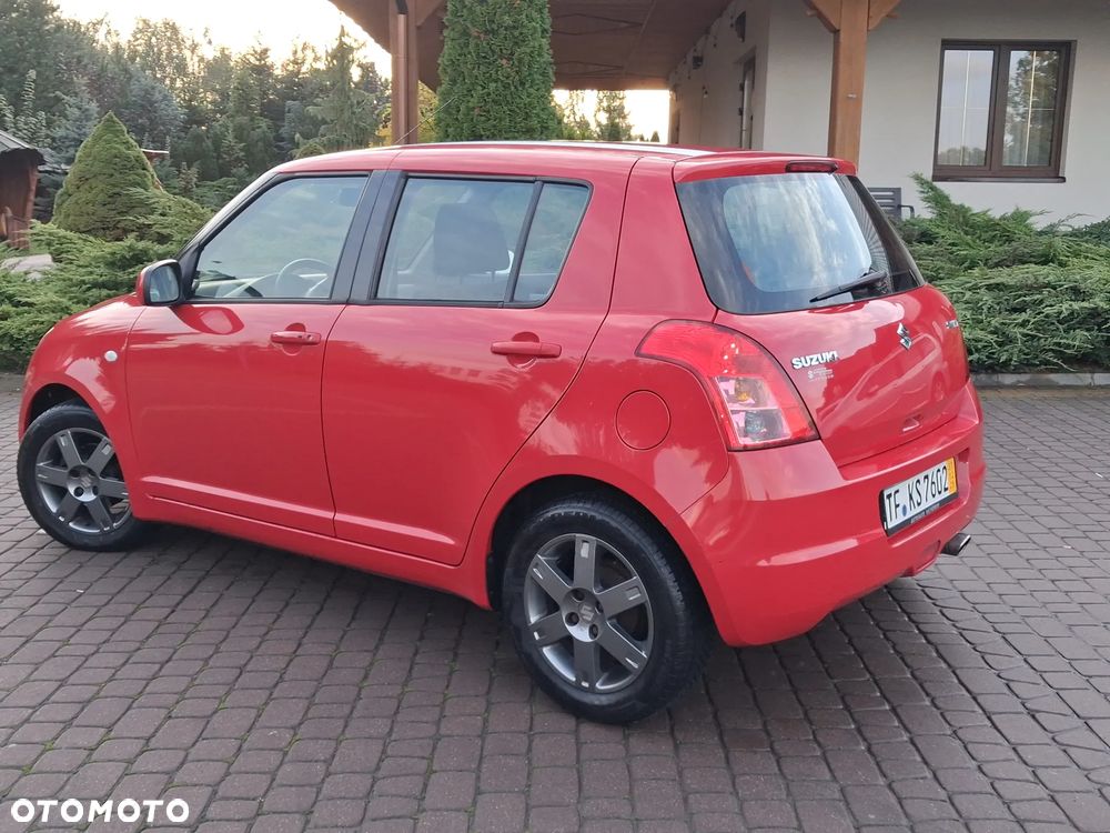 Suzuki Swift 1.3 Club dance - 18
