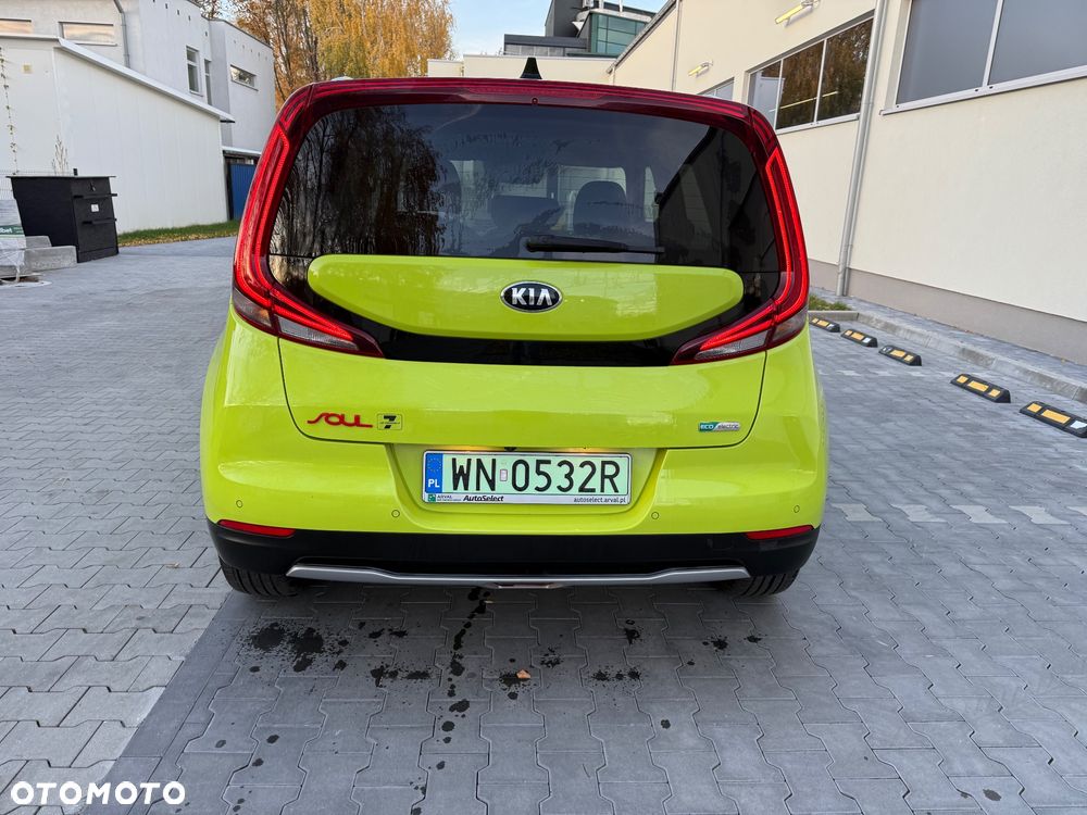 Kia Soul e-Soul 64kWh L - 8