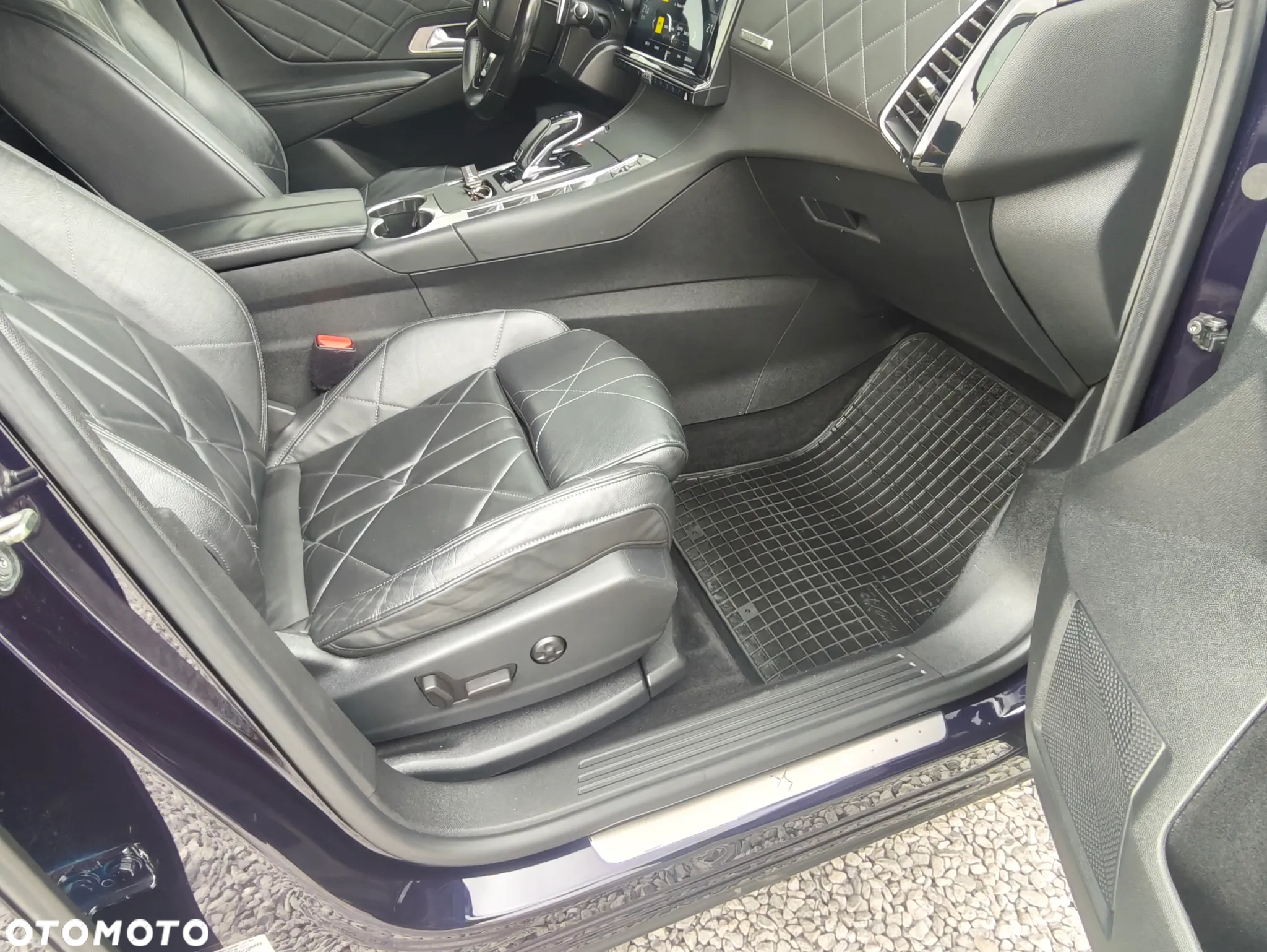 DS Automobiles DS 7 Crossback 2.0 BlueHDi Grand Chic - 24