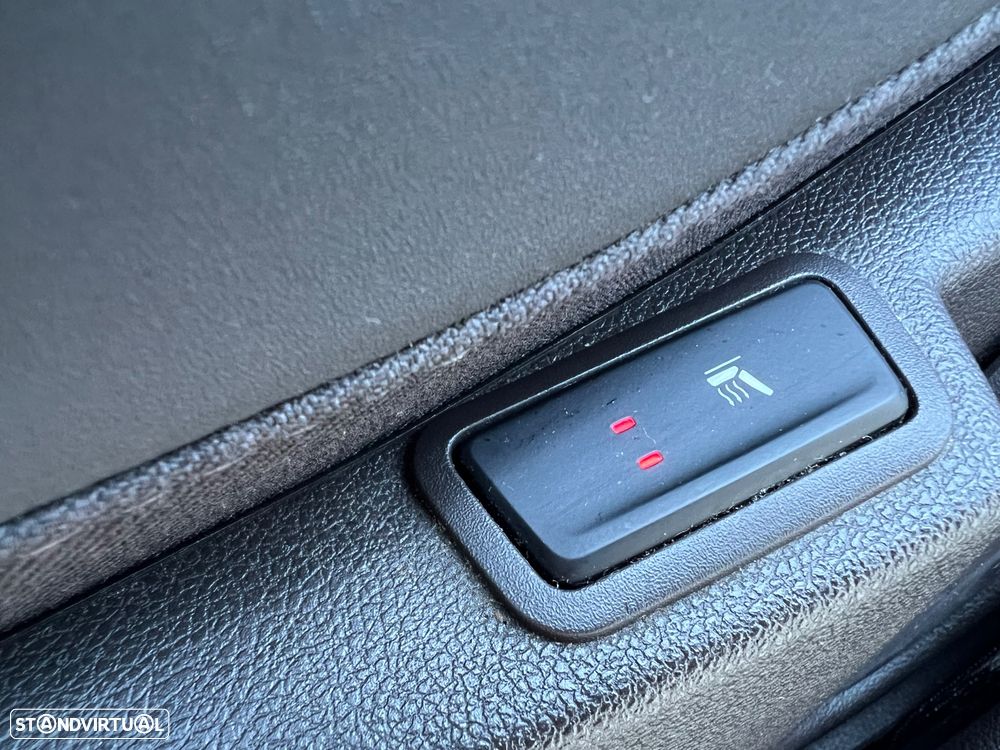 Renault Espace 1.6 dCi Initiale Paris EDC - 54