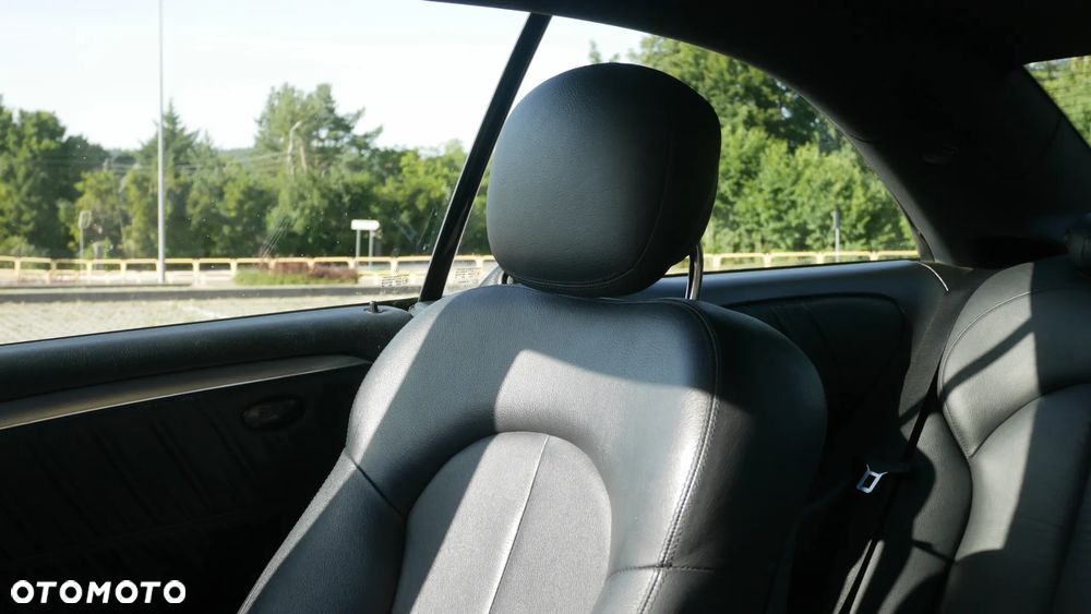 Mercedes-Benz CLK 200 Kompressor Avantgarde - 23