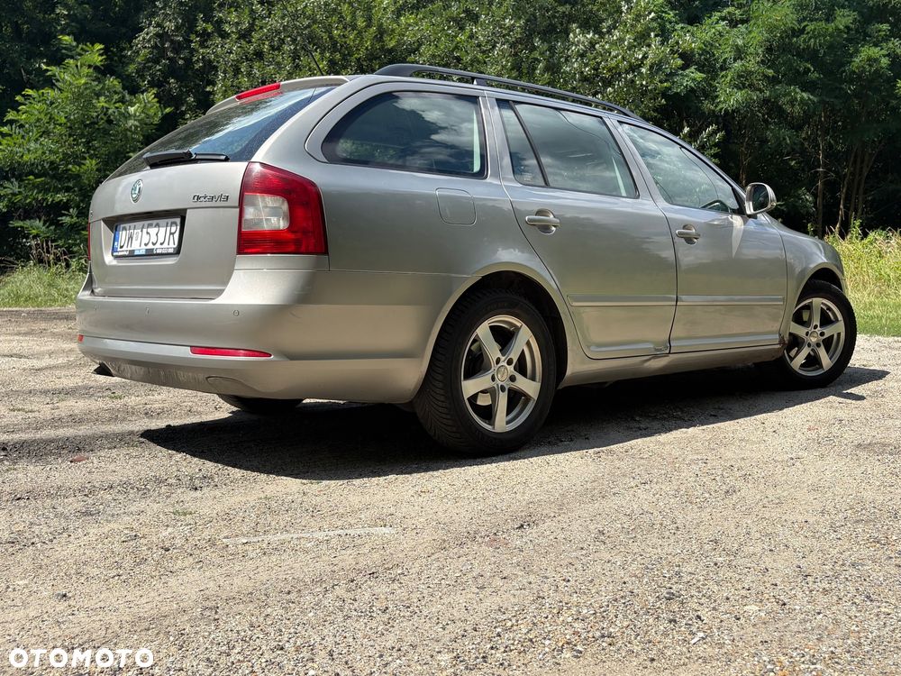 Skoda Octavia - 5