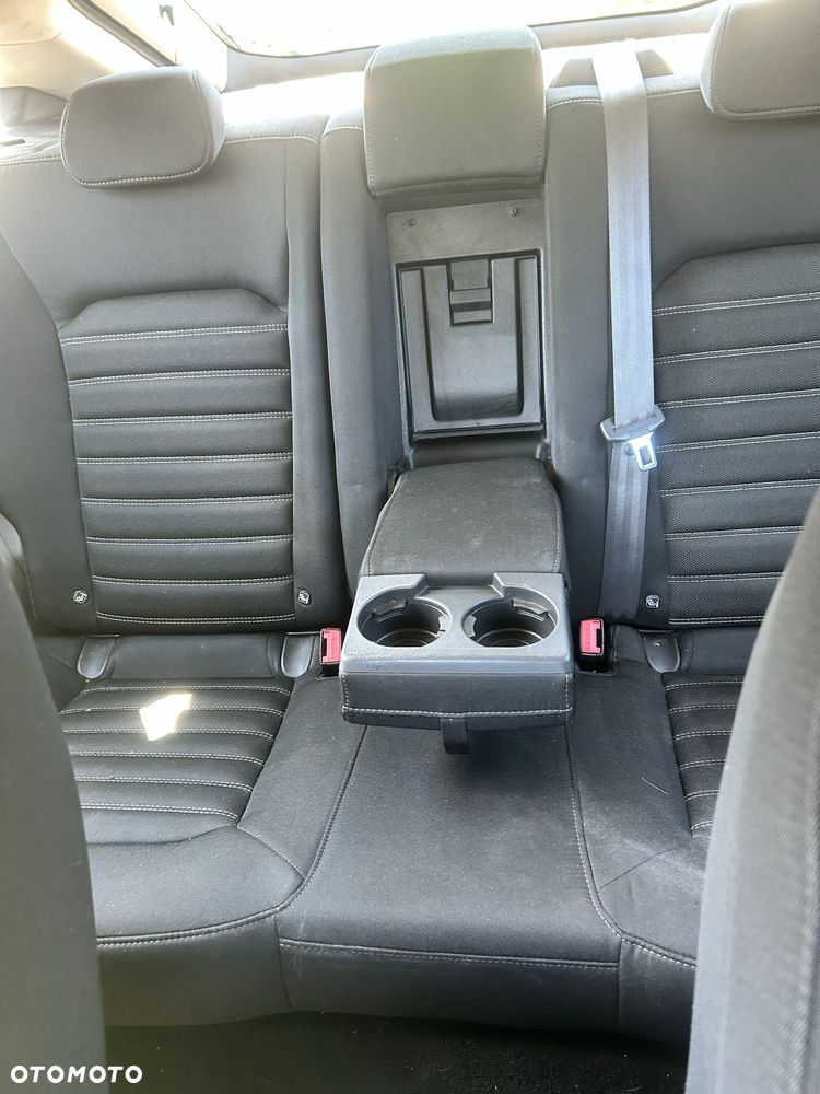Ford Mondeo - 7